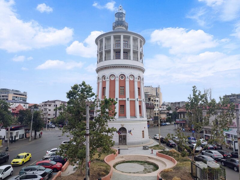 Foisorul de Foc- Universitate